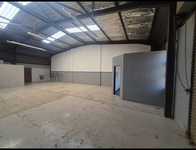 130M² WAREHOUSE TO LET IN ALRODE SOUTH